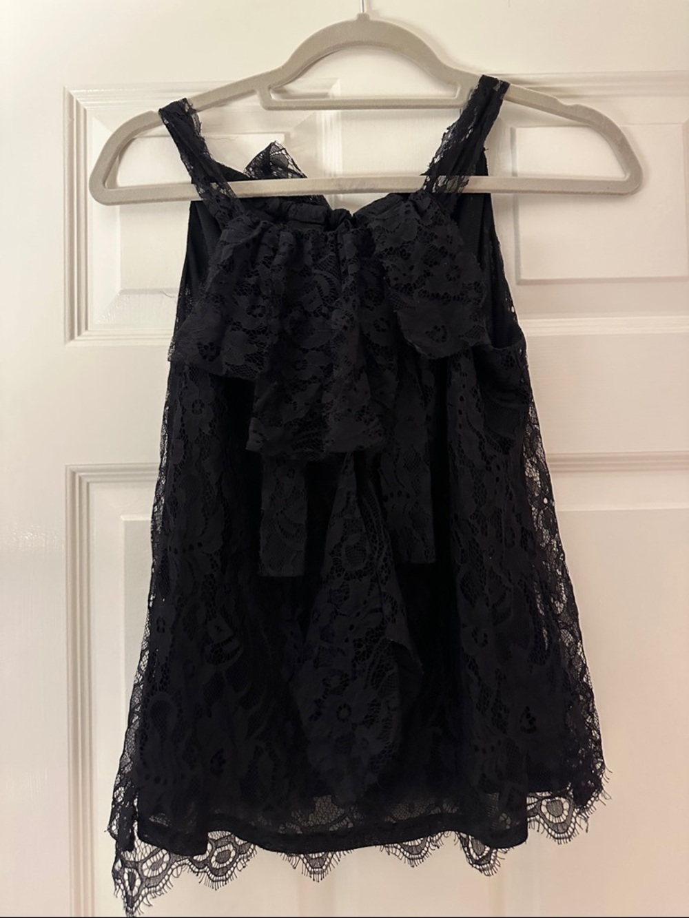 Willi Smith Black Lace Bow-Front Tank Top